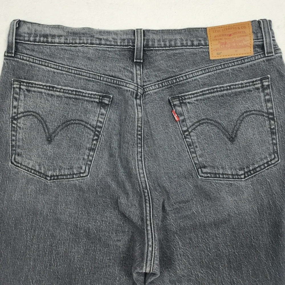 Levis 501 Jeans Mens 32x30 Black Straight Button Fly Faded Stretch Denim - Picture 3 of 14